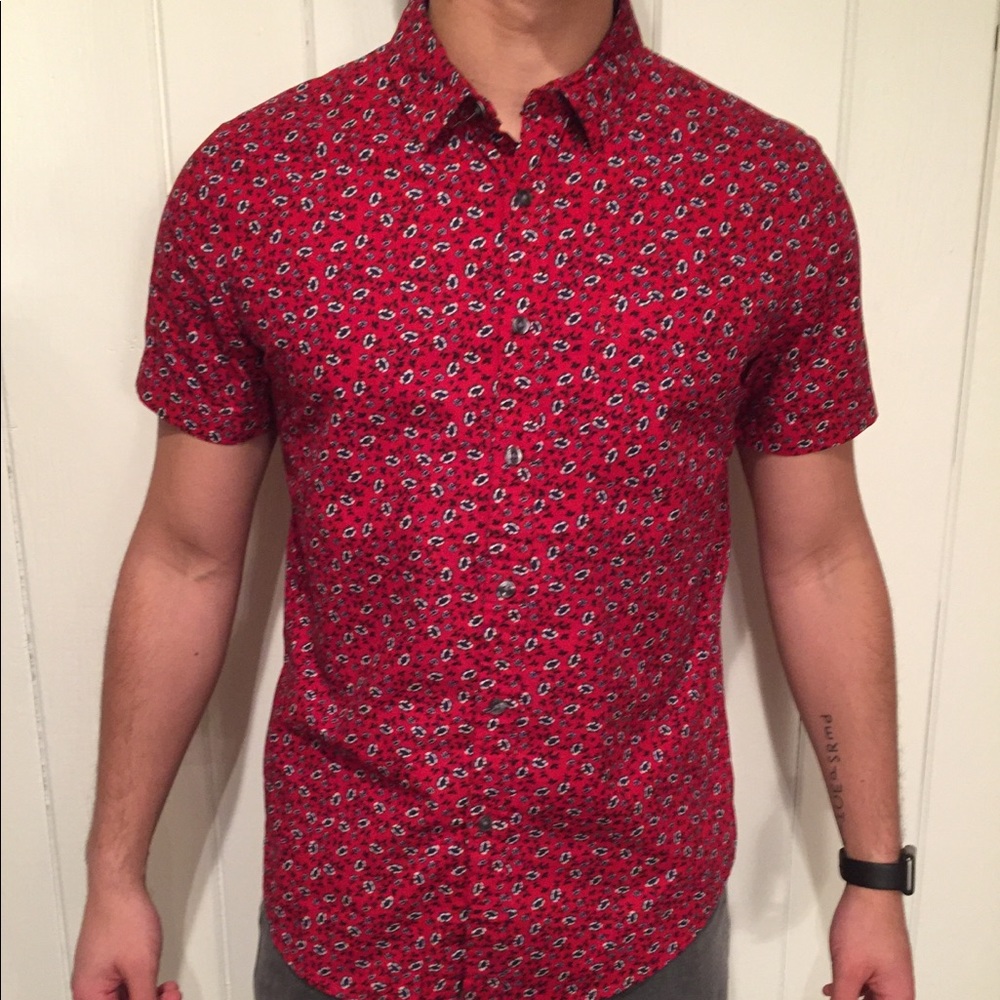 Men’s Floral Print Casual Button Down